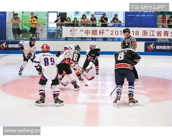 杭州网球队战术解析:如何在比赛中提升团队协作与胜率 杭州网球队战术解析:如何在比赛中提升团队协作与胜率