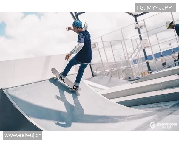 杨娜独家分享滑板技巧与心得体会助你轻松掌握滑板运动乐趣 杨娜独家分享滑板技巧与心得体会助你轻松掌握滑板运动乐趣